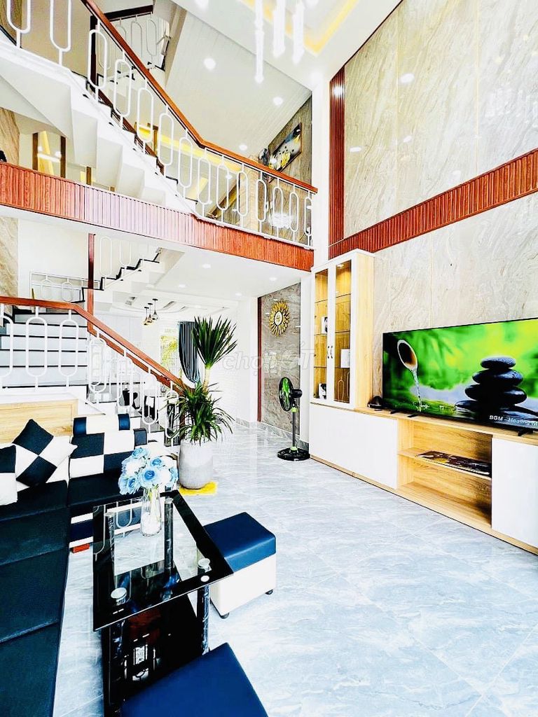 Bán nhà rẻ đẹp hẻm xe tải ngay chợ Gò Vấp 334/25 Nguyễn Văn Nghi p7 GV