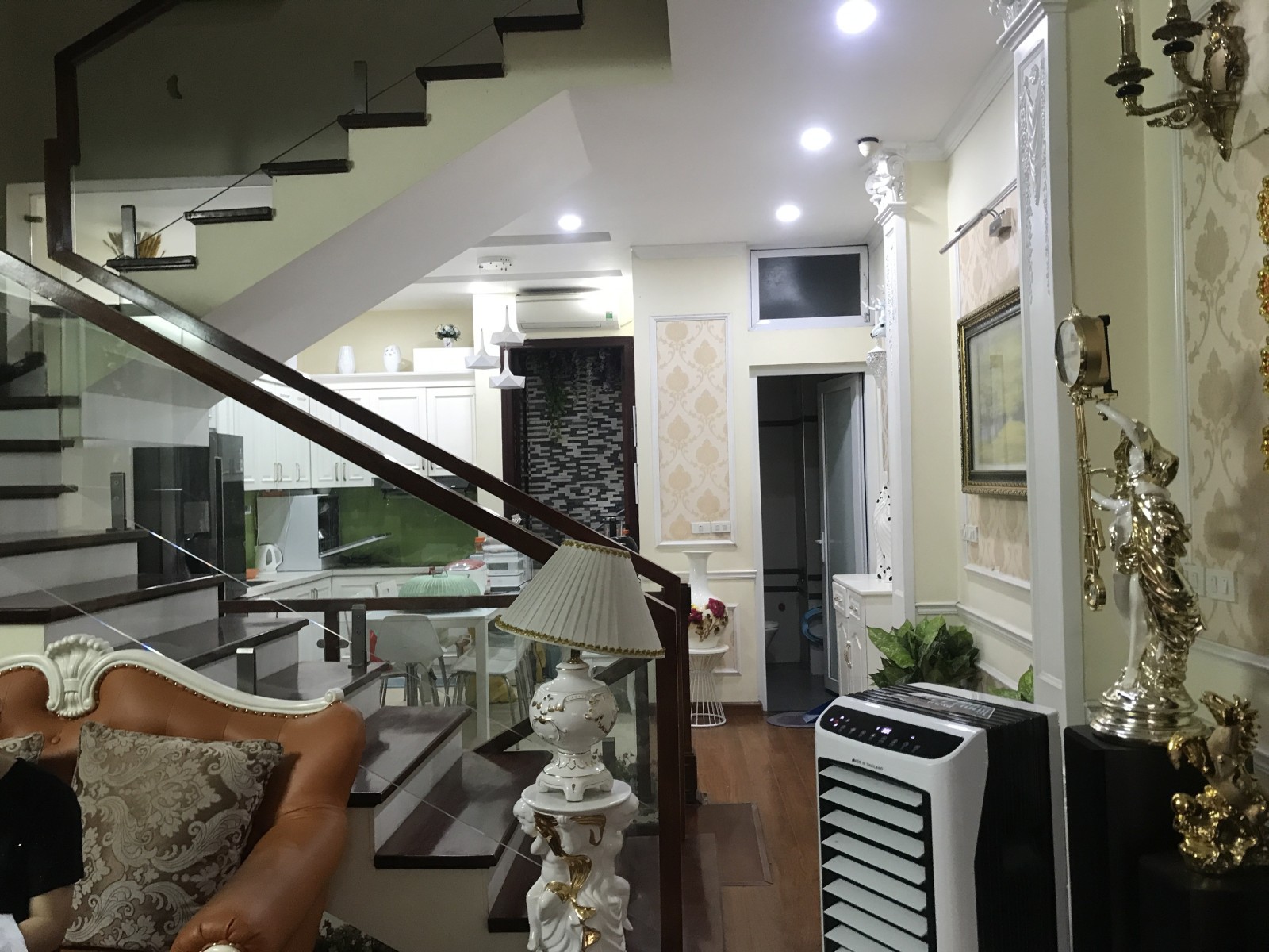 BÁN NHÀ PHỐ Phạm Tuấn Tài, Cầu giấy, oto, KD, 56m2, nhỉnh 14 tỷ: hiến1tg