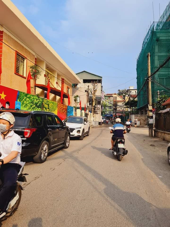 1 SIÊU PHẨM LẠC LONG QUÂN 43M2 X 5T, 10M Ô TÔ – 2 MẶT NGÕ Ở NGAY 5.5 TỶ