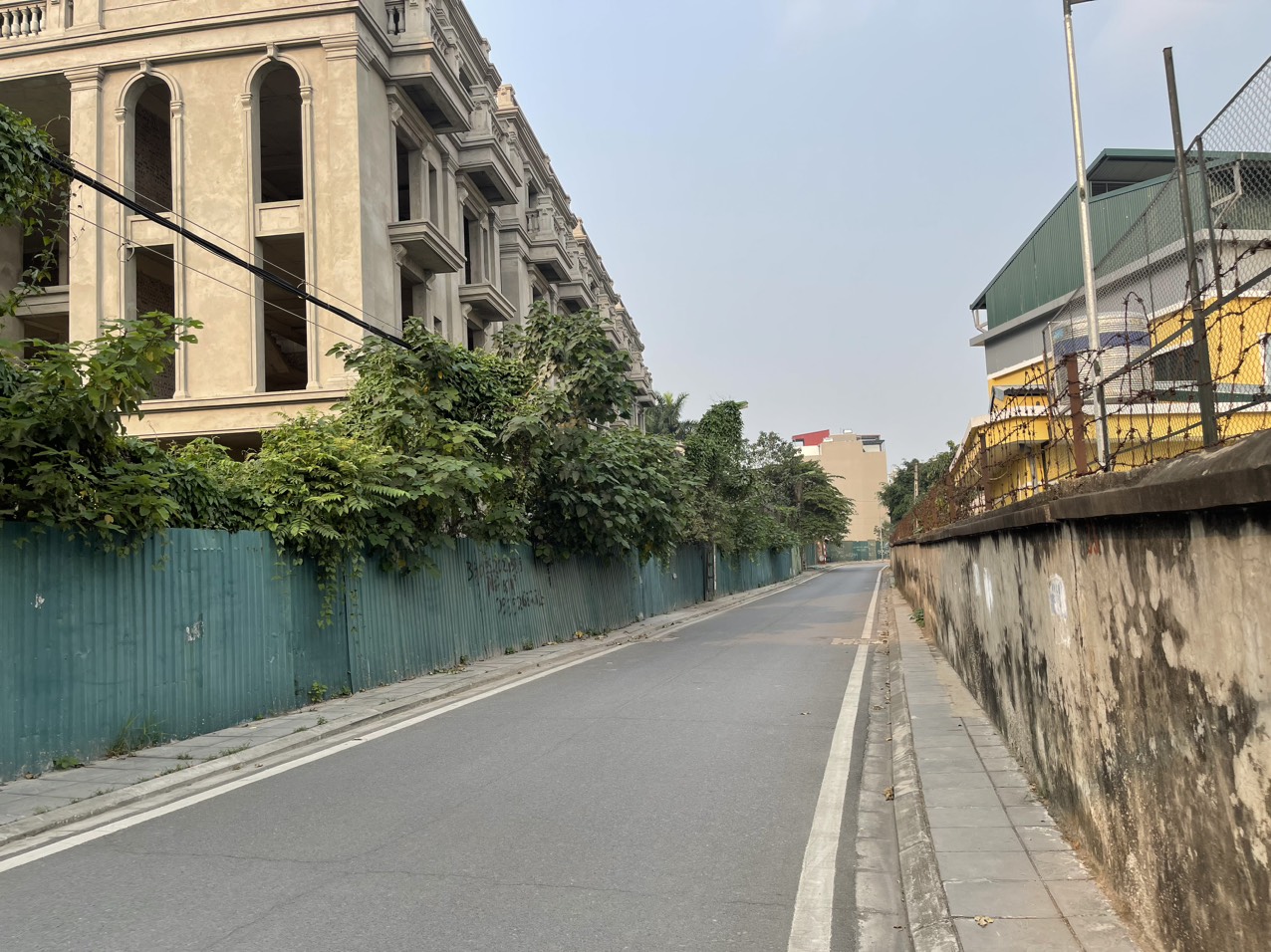 ĐẤT CỔ LINH – KHU PHÂN LÔ QUÂN ĐỘI PHỐ TƯ ĐÌNH- Ô TÔ TRÁNH, ĐỖ - AN NINH, DÂN TRÍ, TIỆN ÍCH ĐỈNH. TÀI CHÍNH NHỎ