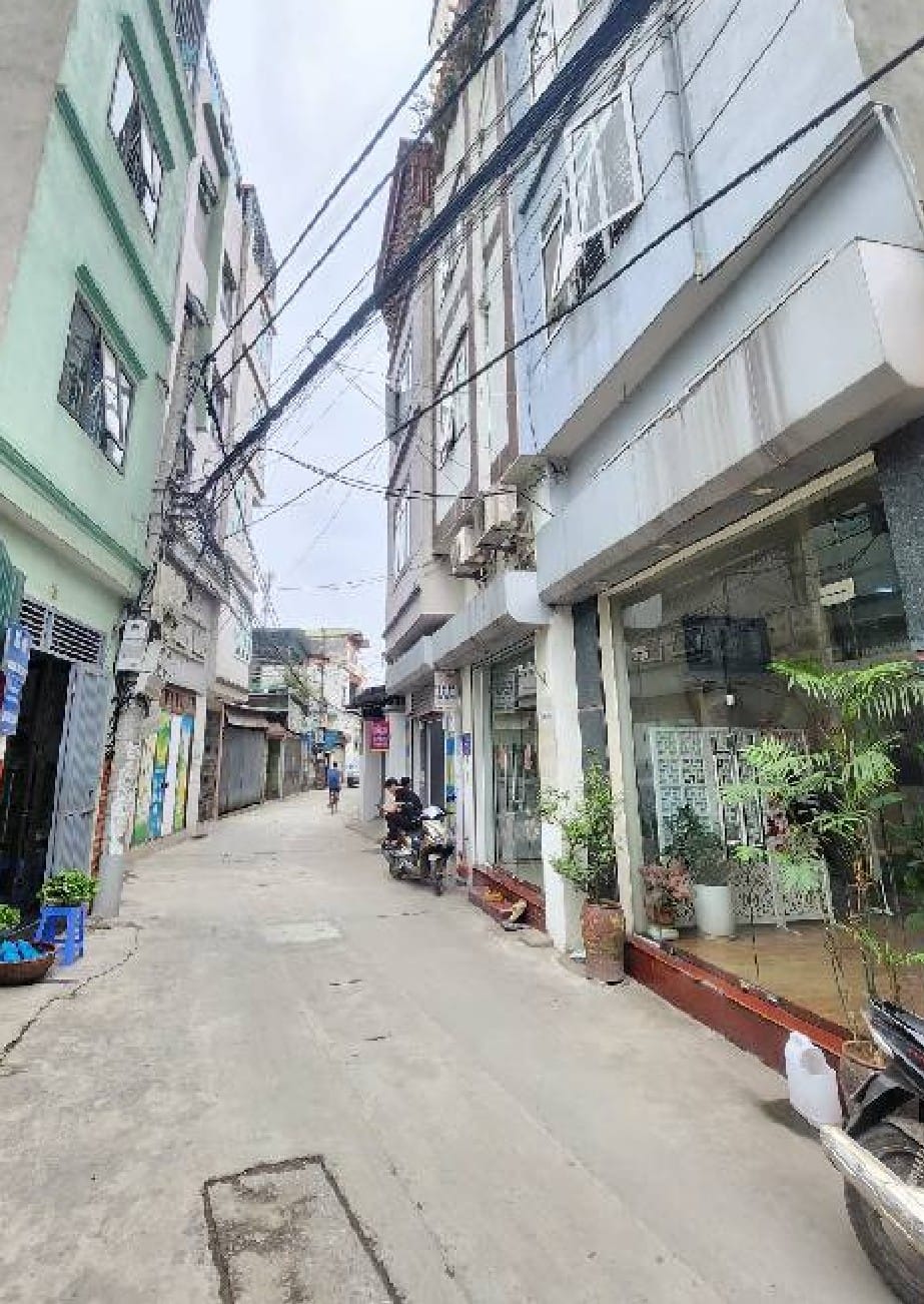 ĐỈNH.. Nhà NGÕ 4m THÔNG - KINH DOANH - Ô TÔ 35m 4T 4.3 tỷ