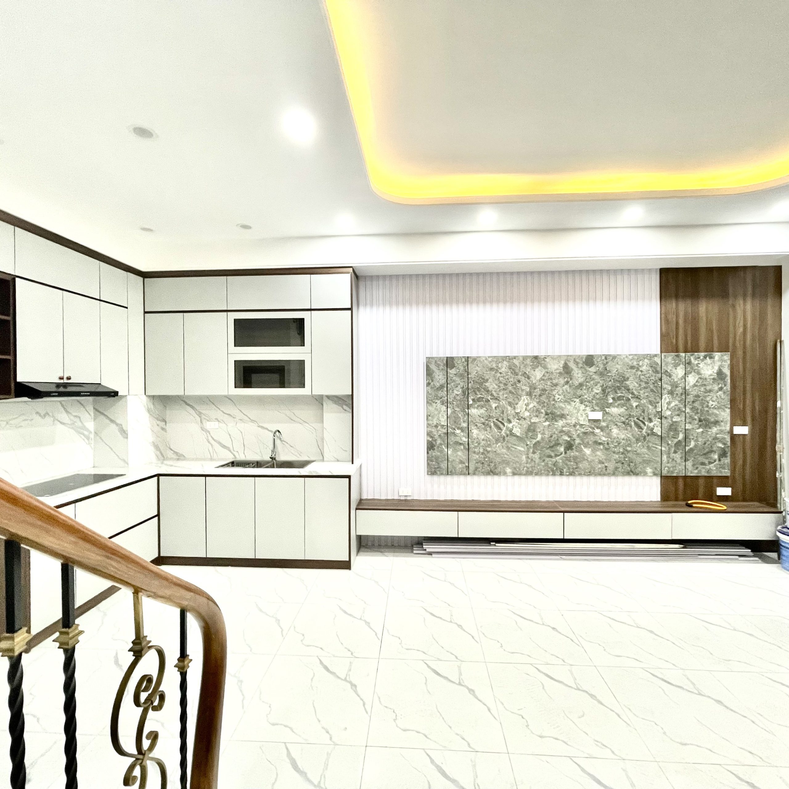 Bán nhà phố Thanh Bình Hà Đông 4,2tỷ 35m2 xây 5T 4PN rộng,4VS, VT đẹp Ô tô đỗ cửa