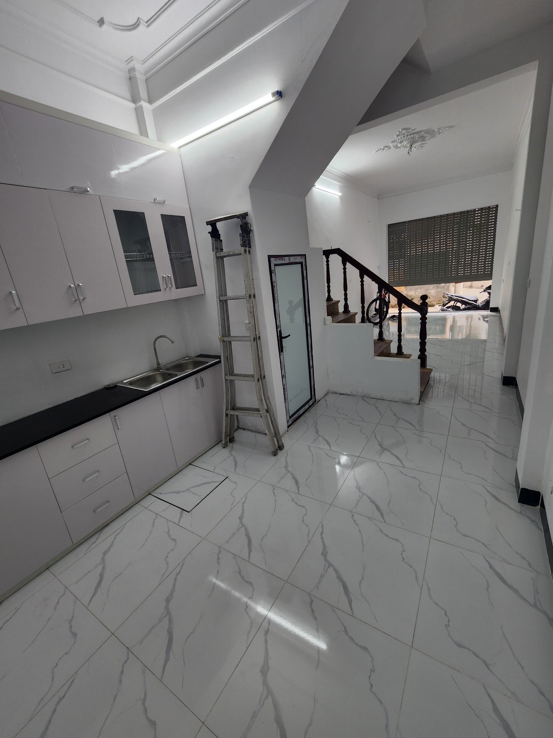 Bán nhà Đền Lừ : 36m x4T, ô tô 7 chỗ, ngõ thông --4,95 tỷ