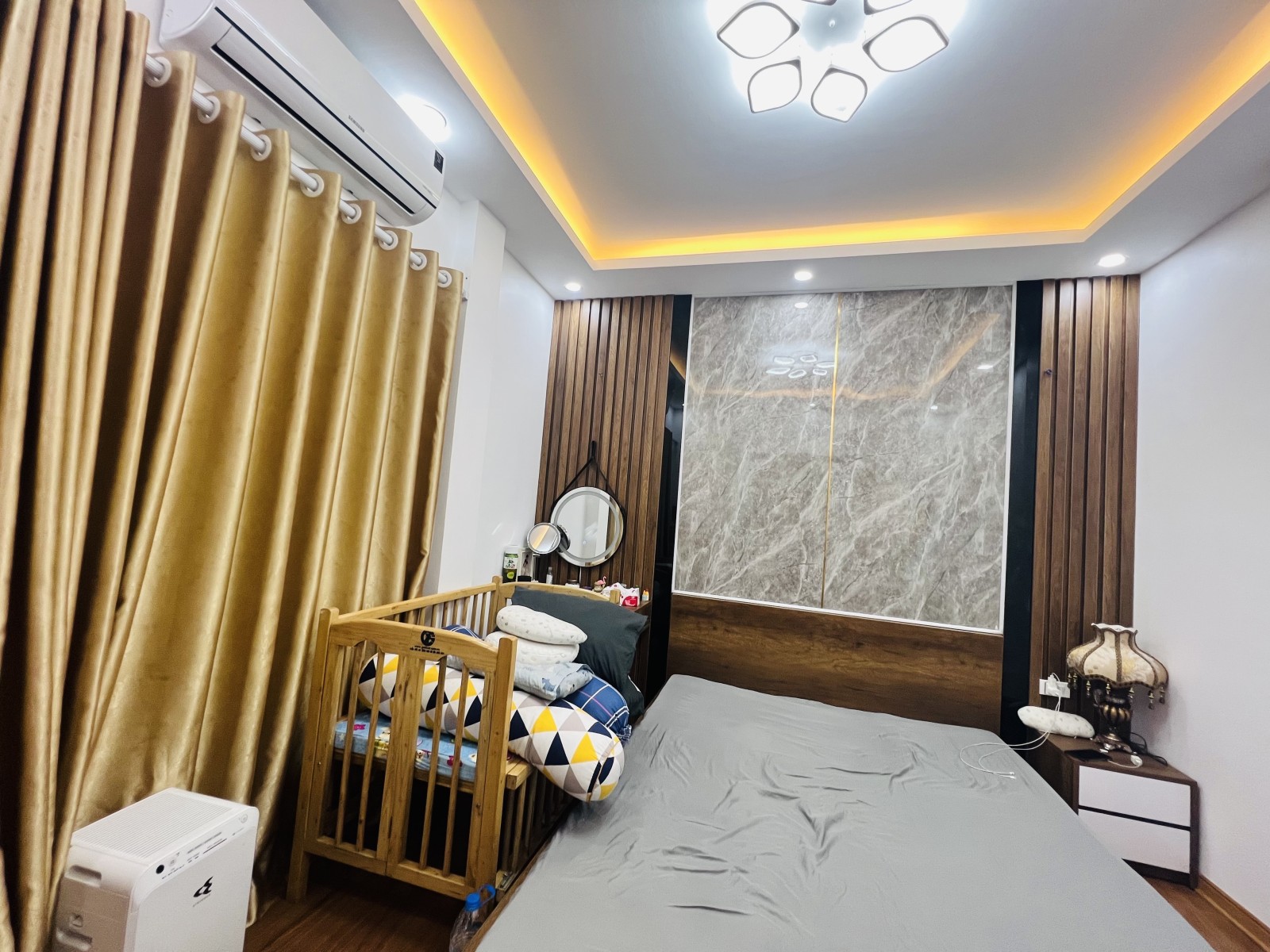 Bán nhà ĐẸP Phố Minh Khai, Hai Bà Trưng, Ô TÔ, 32m, 5T, 3,5 tỷ