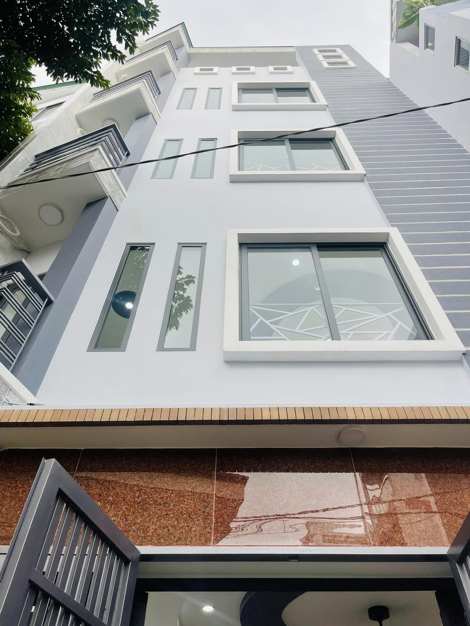 NHÀ ĐẸP PHÚ NHUẬN 60M2 - 7 PHÒNG KHÉP KÍN - HXH 7 CHỖ VÀO NHÀ NGỦ - CHỈ 10.9 TỶ