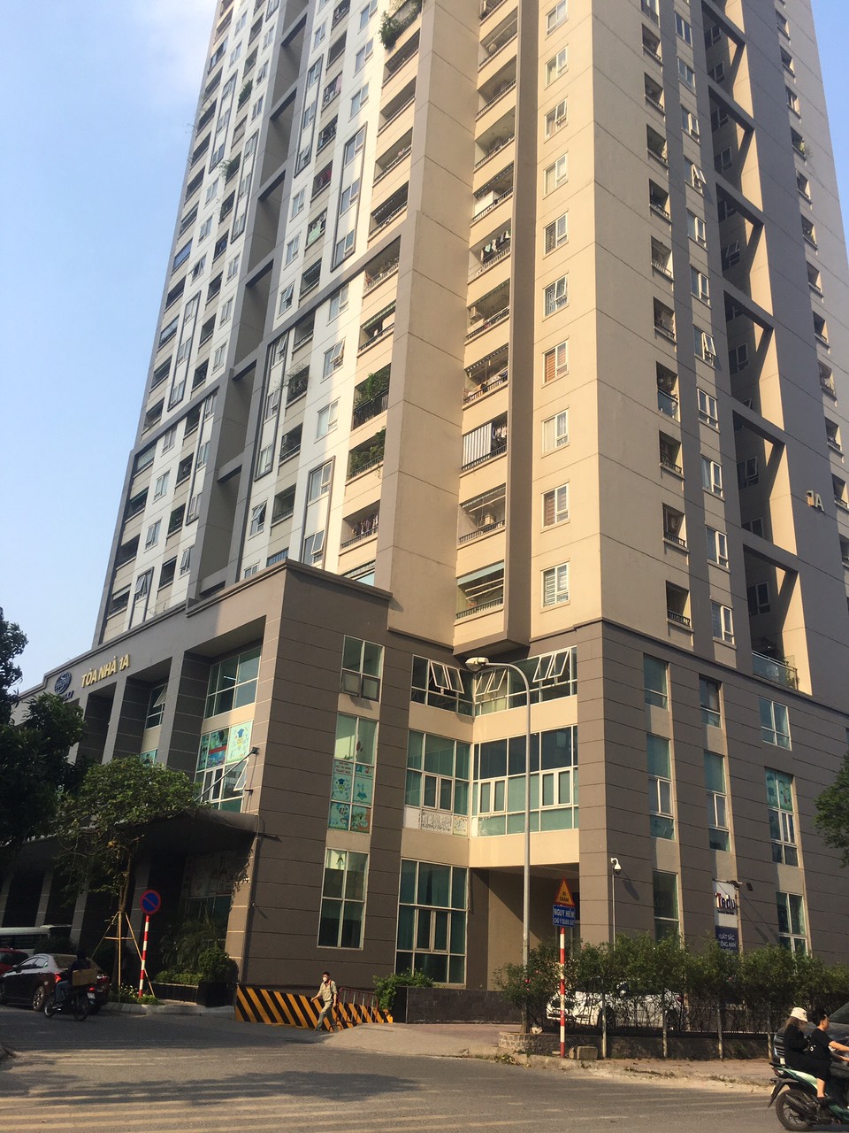 Chung cư Toà nhà 1A - Chung cư Vinaconex 7 (136 Hồ Tùng Mậu, Bắc Từ Liêm), 105m2, 3PN, 2WC, giá bán 3.65 tỷ