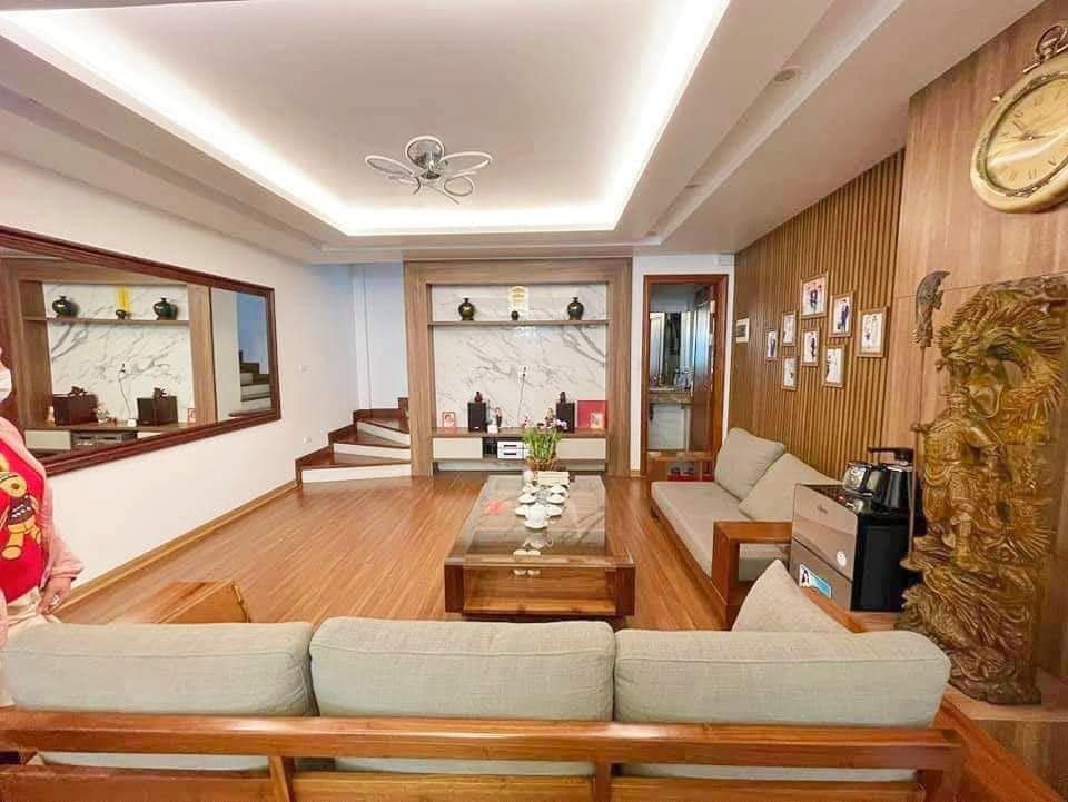 NHÀ ĐẸP Trích Sài, Tây Hồ - 6 TẦNG - THANG MÁY – View Hồ , Ô TÔ ĐỖ CỬA 7 Tỷ