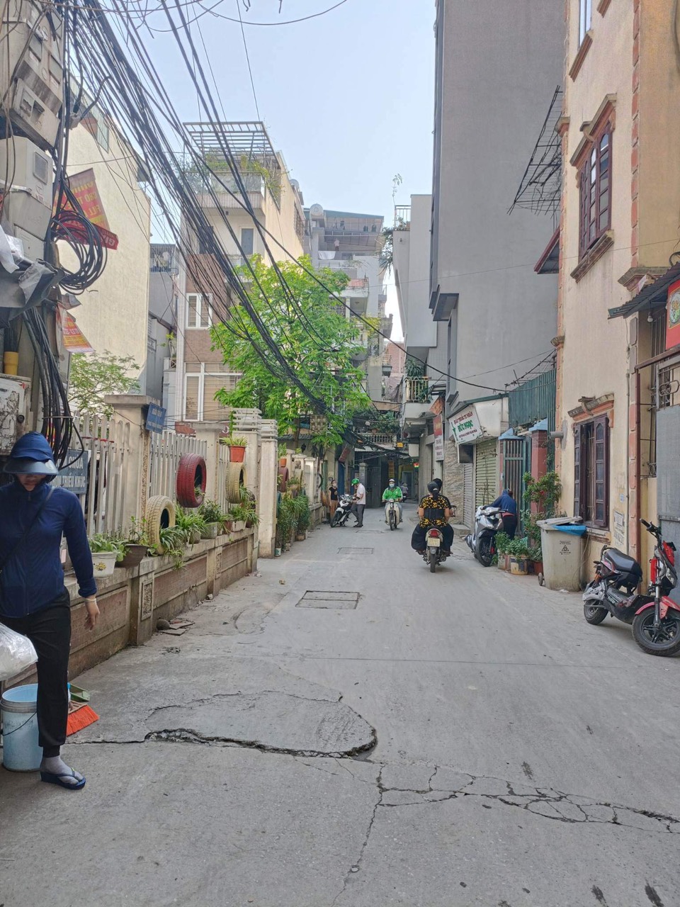 Bán nhà mới nhất Tô Hiệu Hà Đông, 51m2, MT 4m, giá 3,75 tỷ (Có thương lượng)