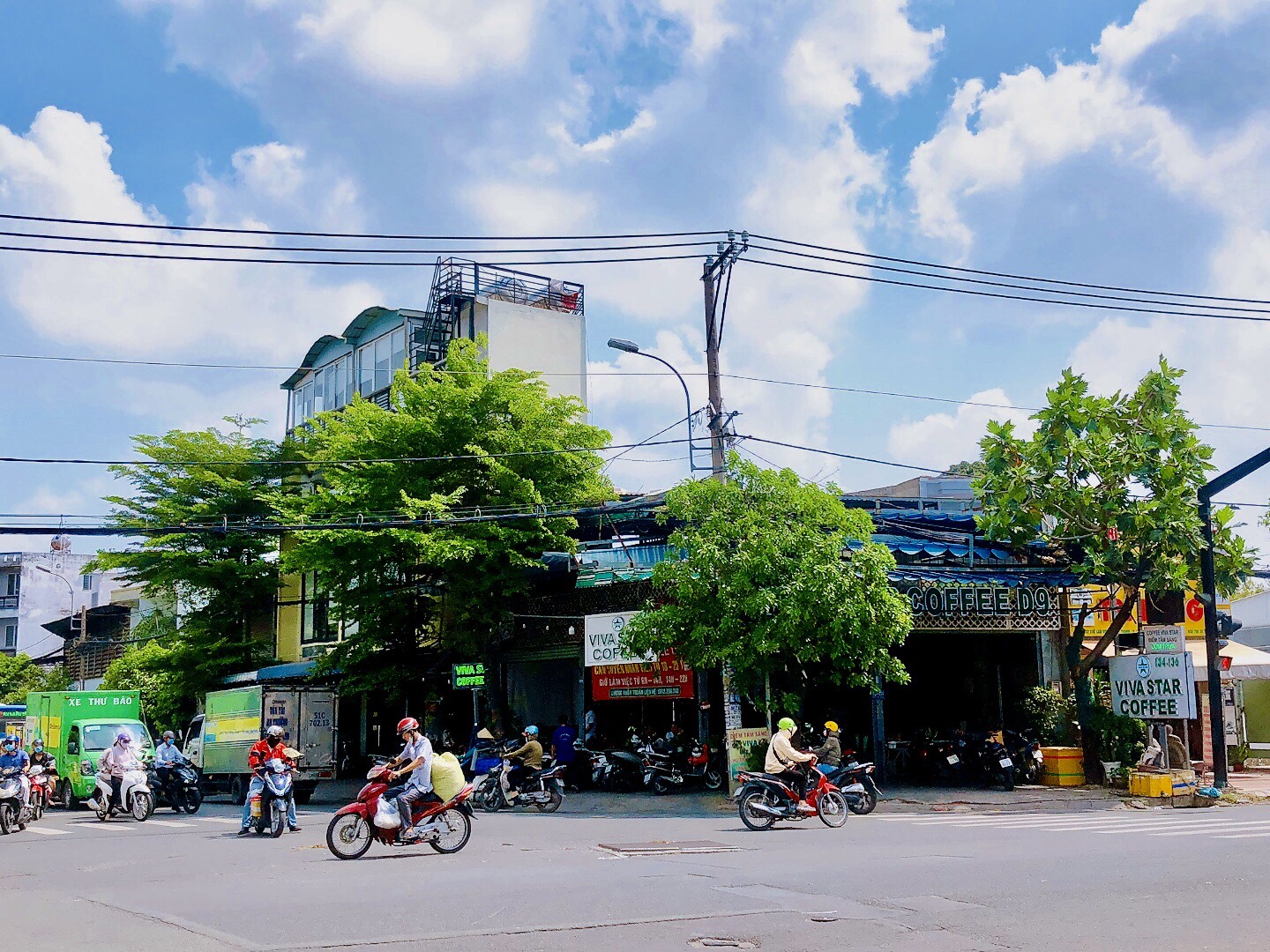 Bán nhà góc 2 mặt tiền đường Chế Lan Viên,DT:12x21m công nhận 325m2 giá 43 tỷ
