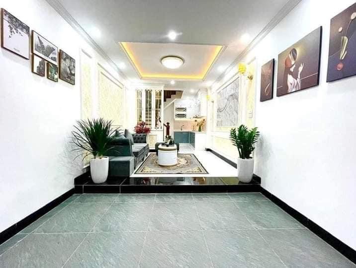 Bán nhà ngõ 29 phố Khương Hạ, Thanh Xuân 38m2, 5 tầng, giá 4.5 tỷ, tặng hết đồ