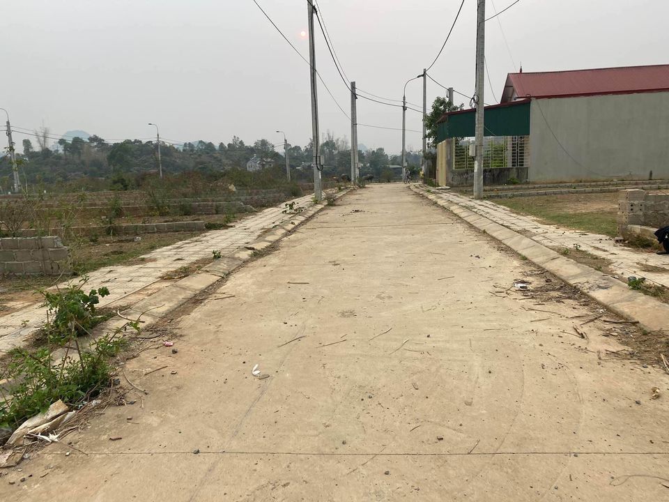 Cần bán nhanh mảnh đất ở tại c13, Thanh Trường