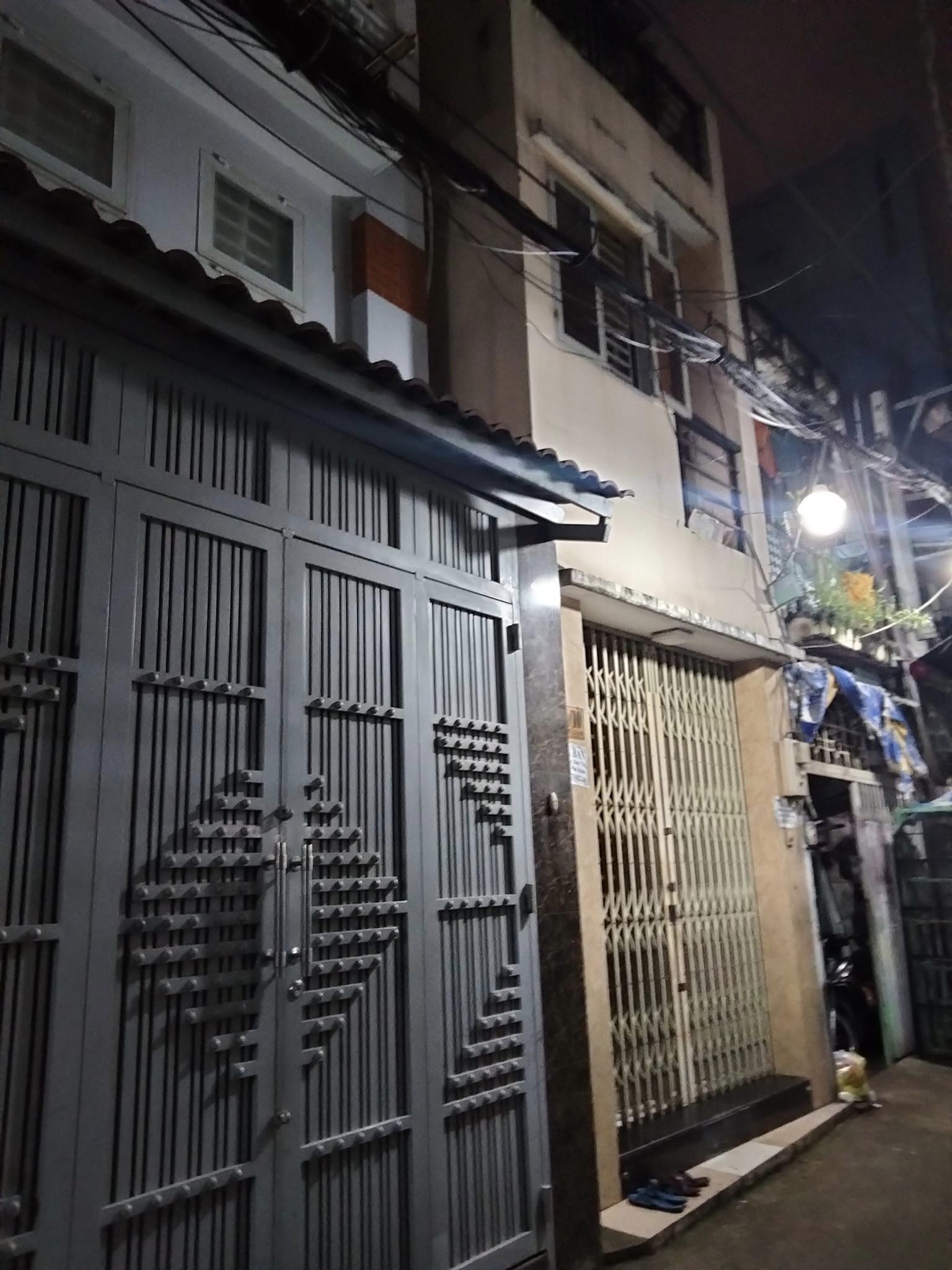 GIÁ CHỈ CÒN 6.1 TỶ NHÀ 3 TẦNG PHÚ NHUẬN - 36M2 - HẺM XE 7 CHỖ TẬN CỬA