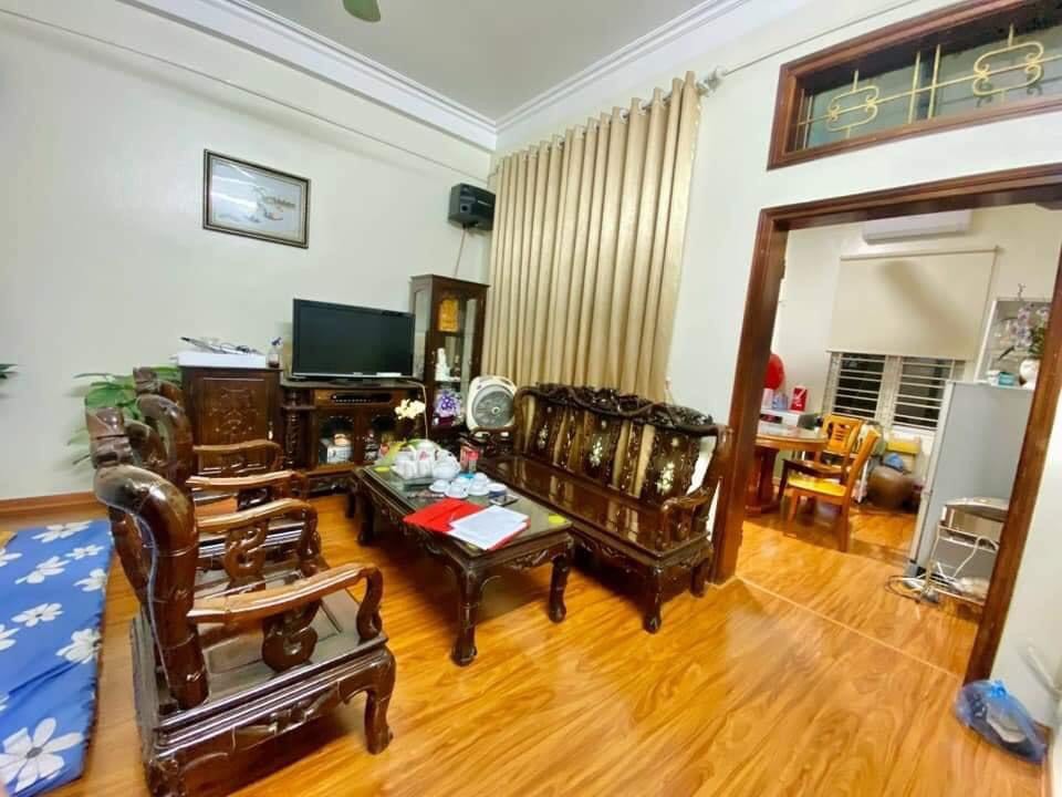 Bán nhà phân lô phố Nhân Hòa, 50m2, 5 tầng, Mt 4,5m, 5,5 tỷ.
