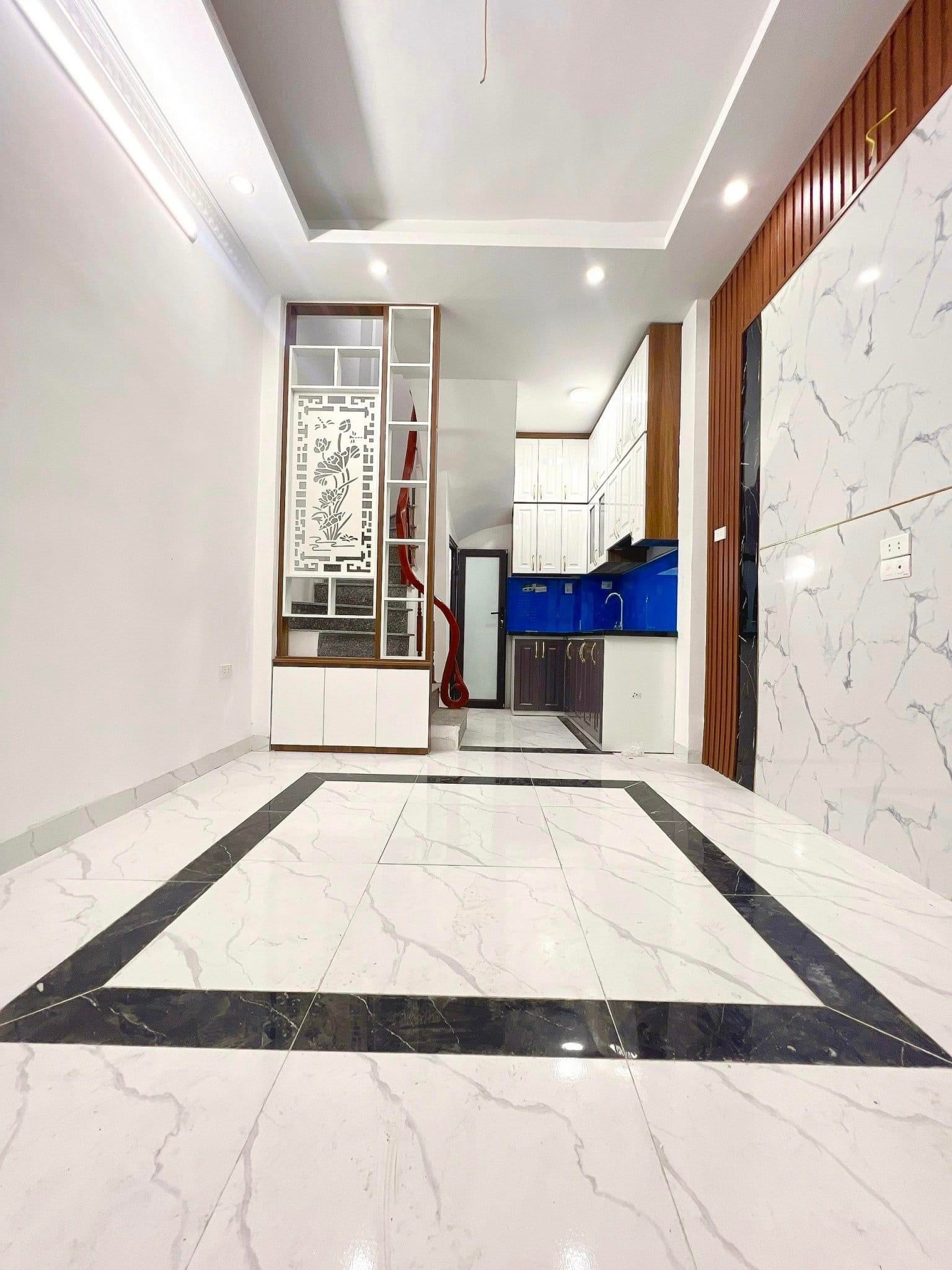 Hộ khẩu Ba Đình - Gần ô tô - Nhà mới đẹp ở ngay