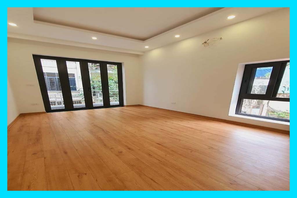 Bán nhà gần phố Nguyễn Văn Tuyết, Đống Đa, 35m2, 4 tầng, ngõ thông sạch sẽ