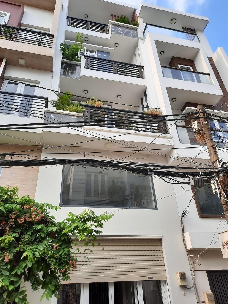 Bán nhà hẻm xe hơi Nguyễn Xí - Nơ Trang Long, DT 4x14m, chỉ 8.5 Tỷ TL