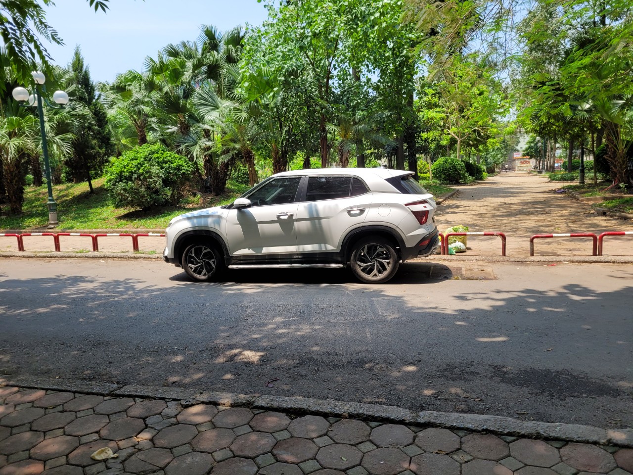 BÁN NHÀ NGÕ 59 HOÀNG CẦU ĐỐNG ĐA ÔTÔ ĐỖ CỬA CÁCH 1NHÀ RA PHỐ, MẤY BƯỚC CHÂN RA CÔNG VIÊN 1/6.