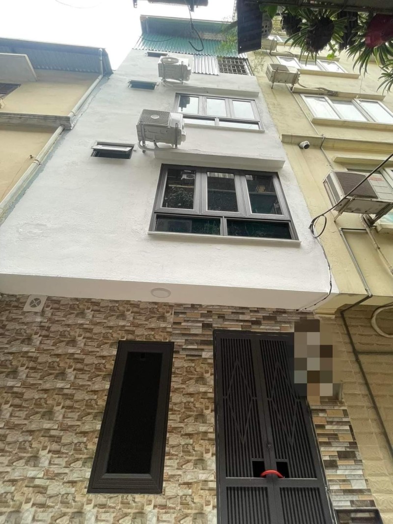 Bán nhà Nghĩa Tân, Cầu Giấy. 15m2x4; giá 1.95 tỷ. Phương