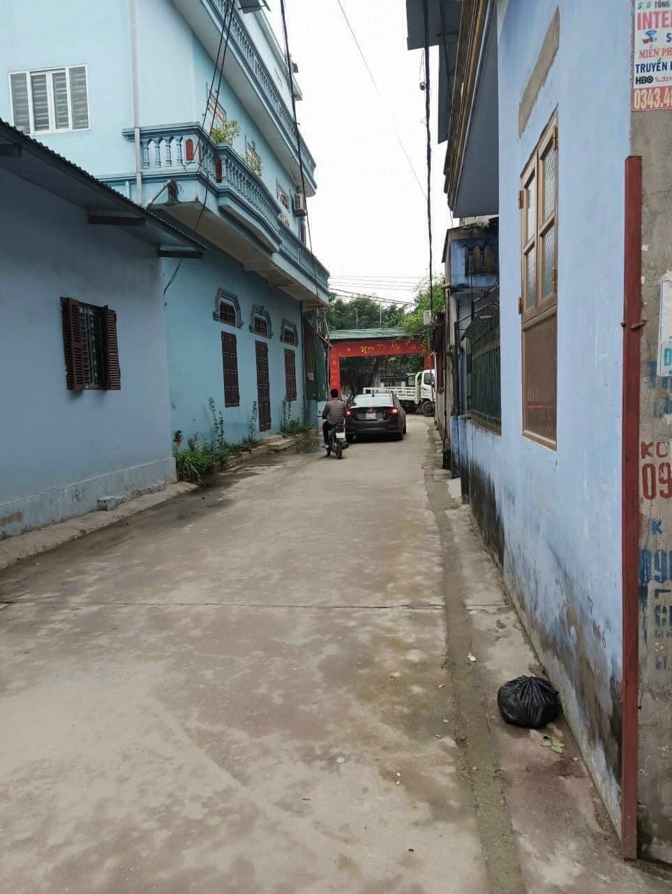 Cần bán gấp 110m Thôn Ngọc, Lạc đạo. Ô tô vào, giá đang cực tốt