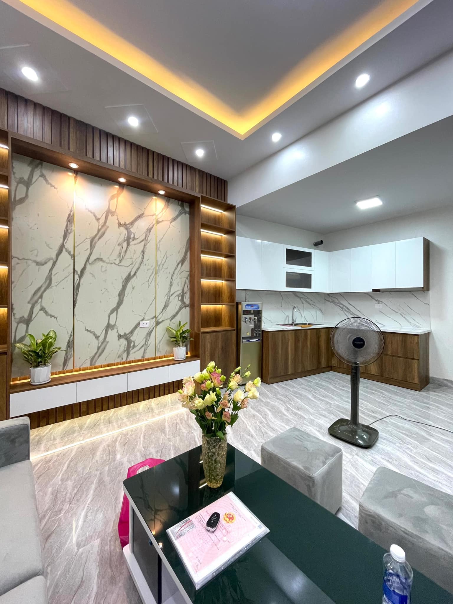 BÁN NHÀ GIÁP NHỊ - 10M RA MẶT PHỐ - NHÀ MỚI ĐẸP - DT 40M2X3T MT 6M 3PN 3,9 tỷ