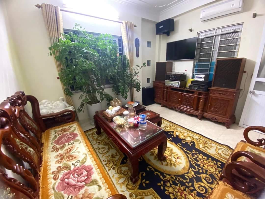 Bán nhà Phùng Khoang gần phố, ba gác đua, cực gần phố 40m, MT4.5m, 3.5 tỷ