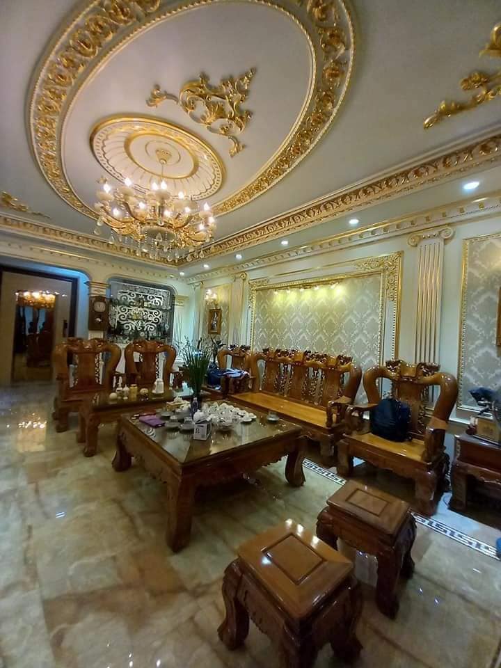 Bán nhà mặt phố Liễu Giai, Ba Đình 100m, mt 6.5m. Giá: 55 tỷ