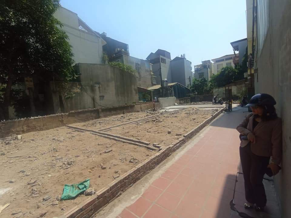 HIẾM- ĐẤT RỘNG 45M, MT RỘNG, Ô TÔ VÀO ĐẤT, NGAY TT VĂN ĐIỂN THANH TRÌ, GIÁ CHỈ 2.8 TỶ