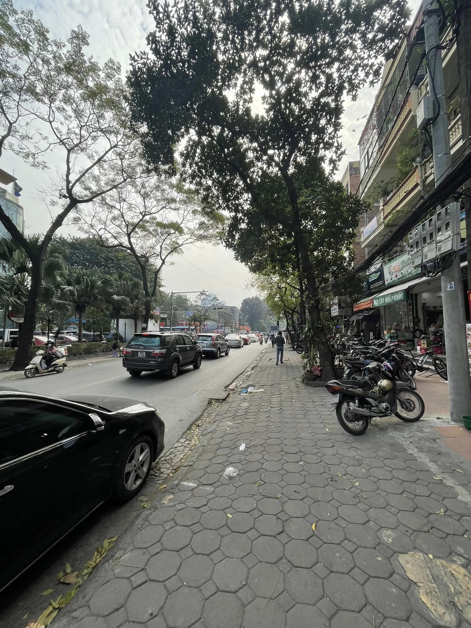 MP TRẦN CUNG VỈA HÈ -GẦN NGÃ 3 KINH DOANH ĐA DẠNG 69M 3TẦNG 11.8TỶ