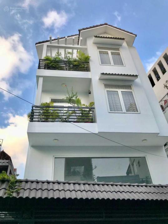 Chủ giảm 5 tỷ, MT Trần Nhật Duật, Phường Tân Định, Quận 1 DT 5x18m, kết cấu 3 lầu. Giá 20 tỷ