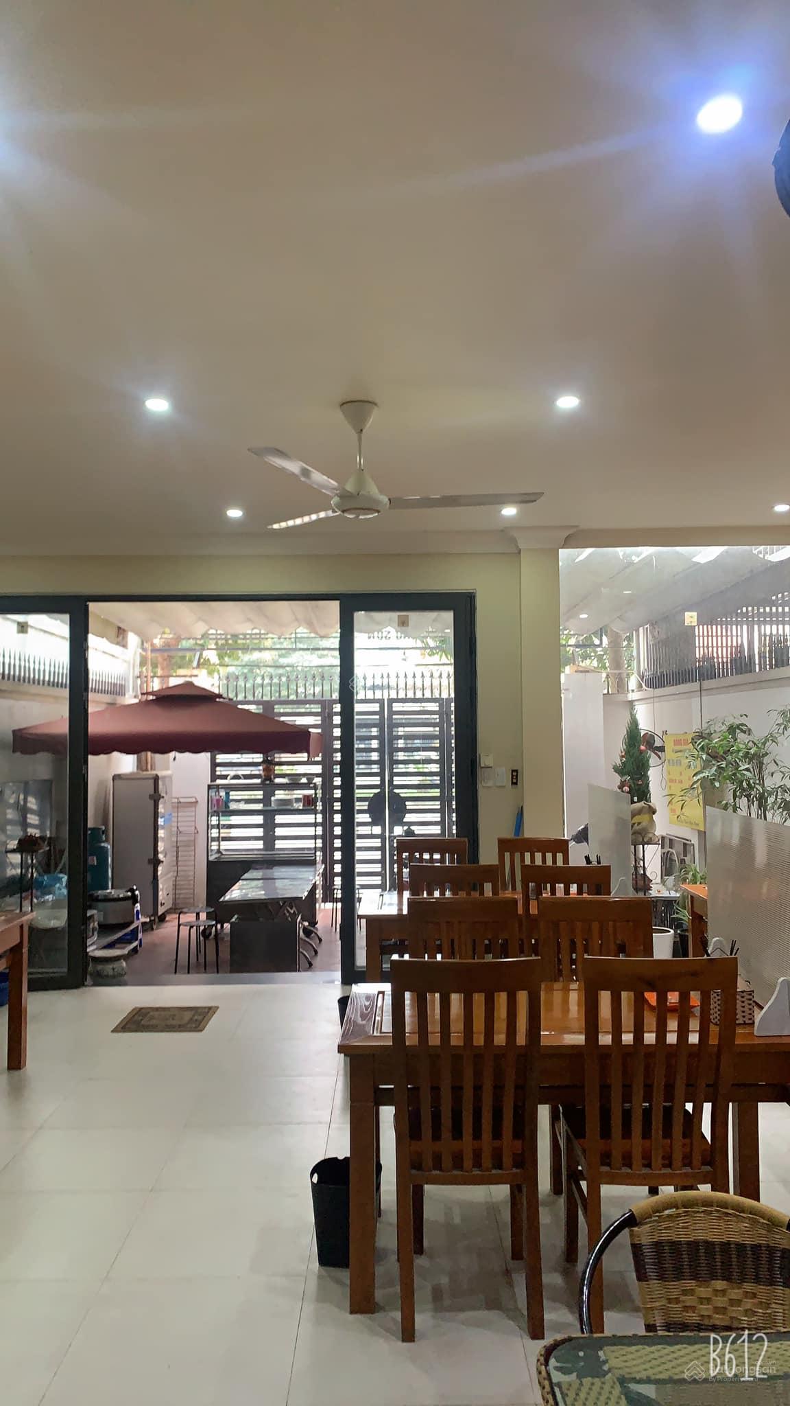 Chính chủ cần tiền bán gấp nhà Nguyễn Viết Xuân , diện tích 95m2 x 3 tầng, Ô TÔ tránh, Giá nhỉnh 15 tỷ.