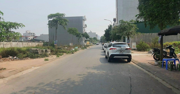 CHÍNH CHỦ BÁN ĐẤT BỒ SƠN - 77M2 - 2 MẶT TIỀN - ĐƯỜNG 15M - CÁCH LÊ THÁI TỔ 50M - NHỈNH 2 TỶ