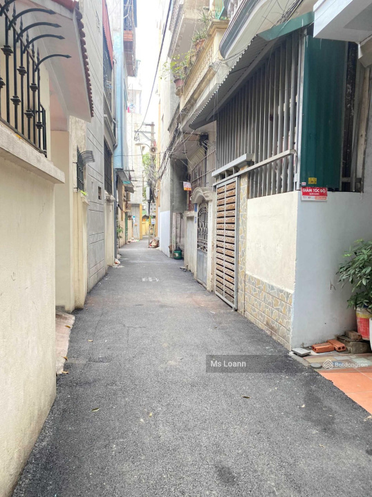 Nguyễn Văn Trỗi Mộ Lao 47m, MT 5.8m. Giá bán 4 tỷ. Ô tô cách 50m.