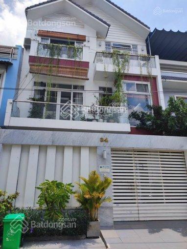 Bán nhà đường trần hưng đạo, Quận 1, DT: 13x20m, Dtcn: 252m2, KC: Trệt, 65 tỷ