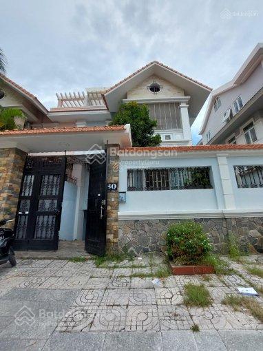 Bán nhà đường Hùng Vương, Quận 10, Dt: 8.6x24m, DTCN: 124.7m2, KC: 2 tầng 45.5 tỷ