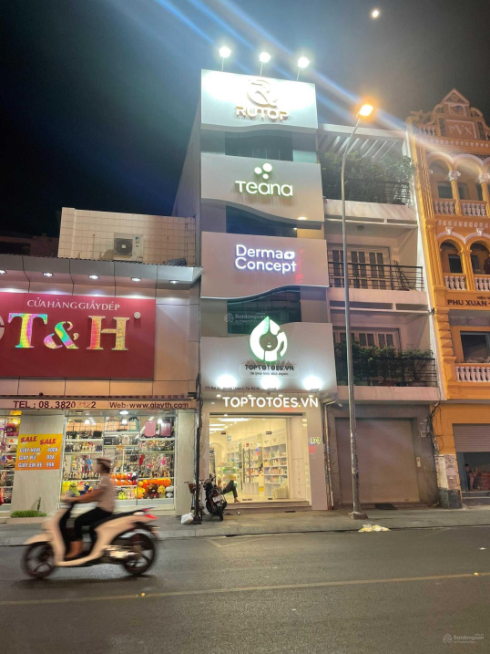 Xuất cảnh bán gấp nhà mặt tiền Trần Đinh Xu Quận 1,DT 4.2x25m 27 tỷ