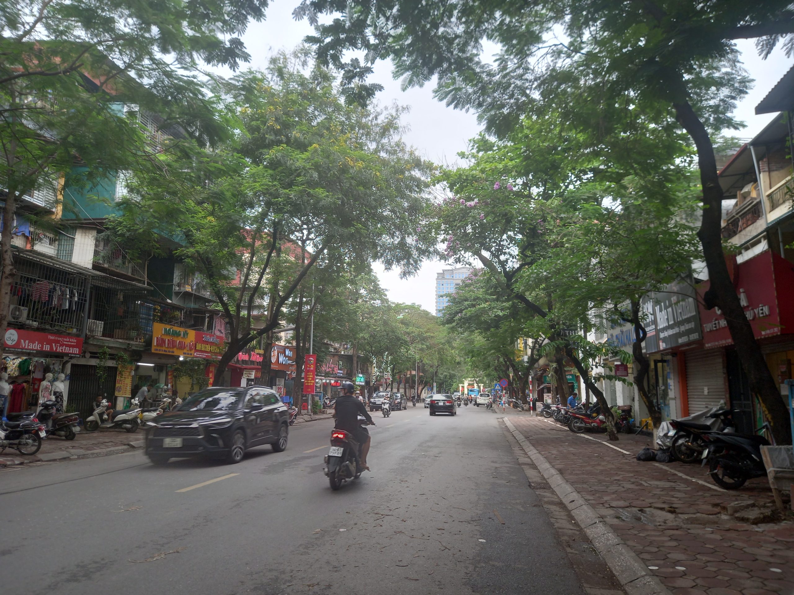 TT CẦU GIẤY KHU PHÂN LÔ CB, Ô TÔ, KINH DOANH, AN SINH TỐT, GẦN ĐHQG.