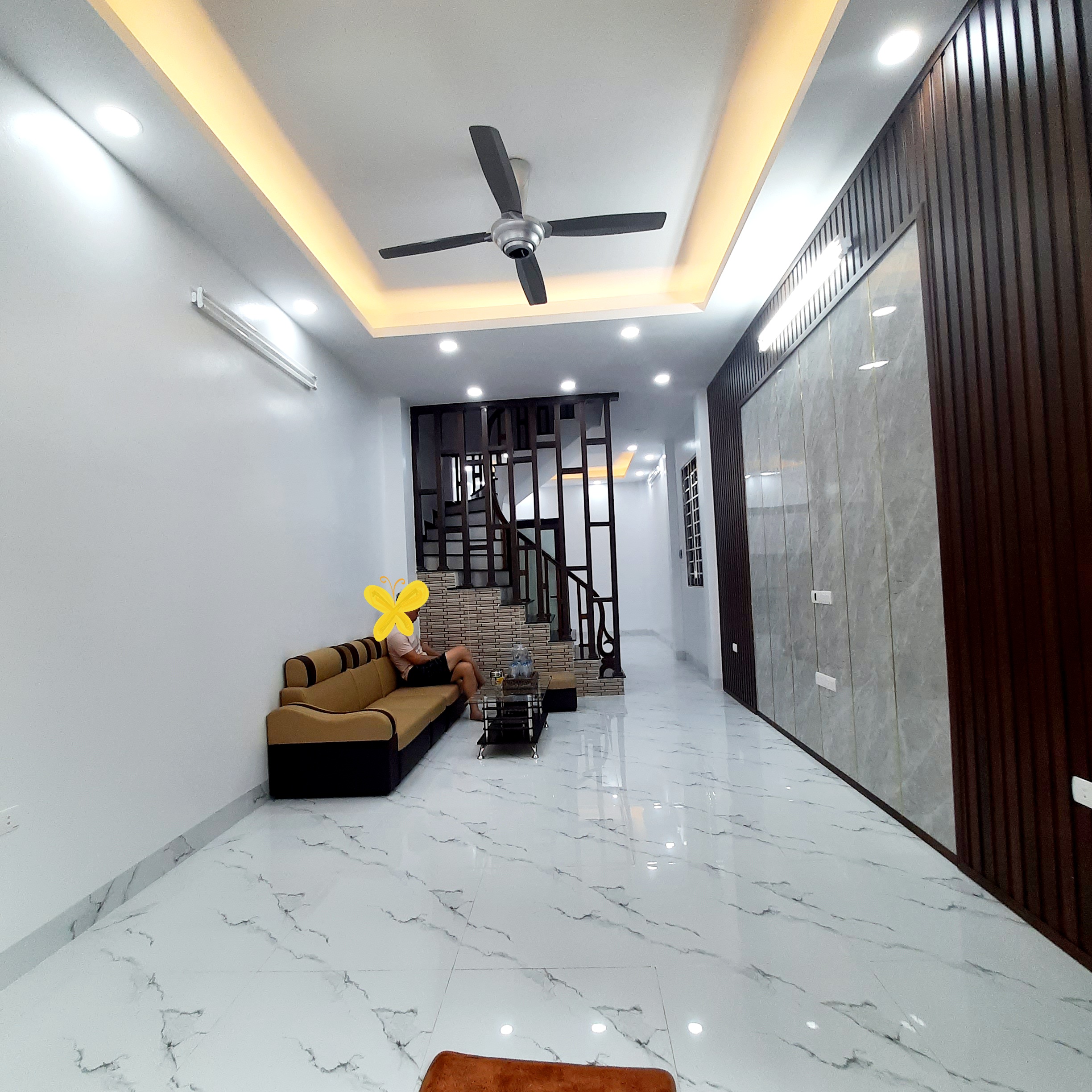 Bán nhà MỚI ĐẸP KÍNH KOONG Ngũ Hiệp, Thanh Trì diện tích 40m2, 4 tầng,, Ô TÔ ĐỖ CỬA. LH 0912929280