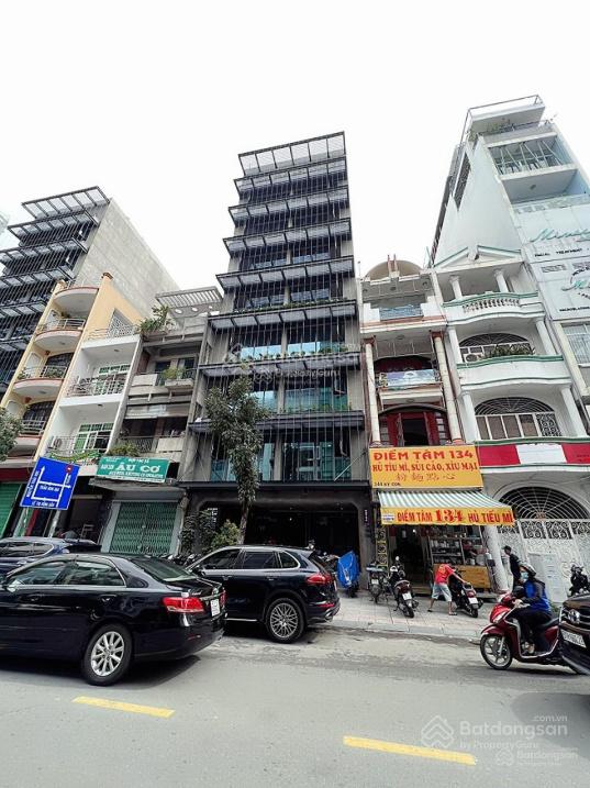 Bên hong chợ Bến Thành - Nhà ngay MT Trần Hưng Đạo - DT: 4.2 x 18m - 5 Lầu - TN: 120tr/th, 28 tỷ TL