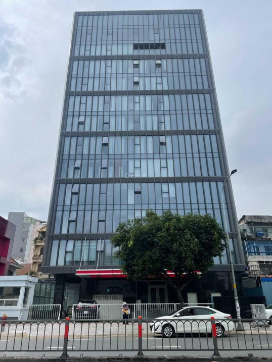 MT Trần Hưng Đạo, Quận 1 - 20x20m - Hầm 10 Tầng - HĐT 700 triệu - giá 195 tỷ