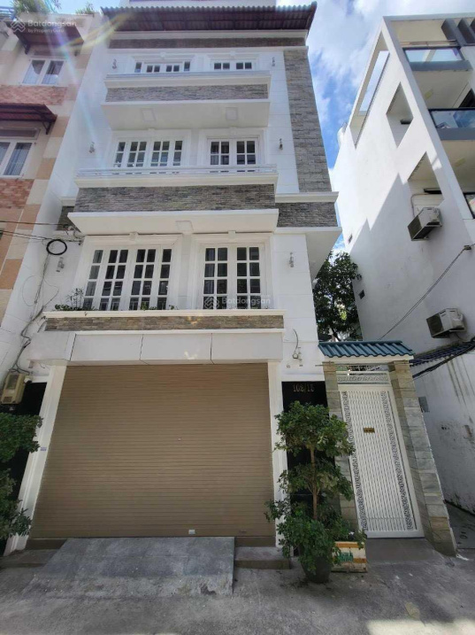 Tuyến đường thương mại Nguyễn Thị Minh Khai - Quận 1 - 6,5x20m 3 tầng - HĐT 80tr/th - Giá 42 tỷ TL