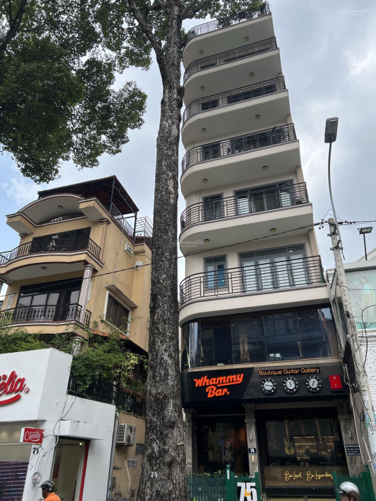 Mặt tiền thương hiệu- Nguyễn Đình Chiểu, P.4, Q.3 (4.1x20m) hầm 7 tầng TM HĐT 120 tr/th giá 28 tỷ