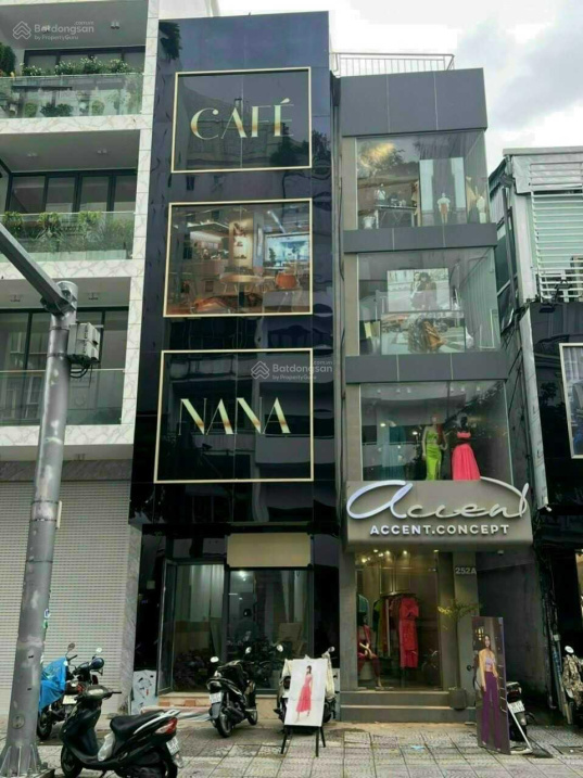 Xuất cảnh định cư cần bán gấp mặt tiền Cô Giang, Quận 1, DT: 4x18m, 4 lầu, Giá 25 tỷ TL