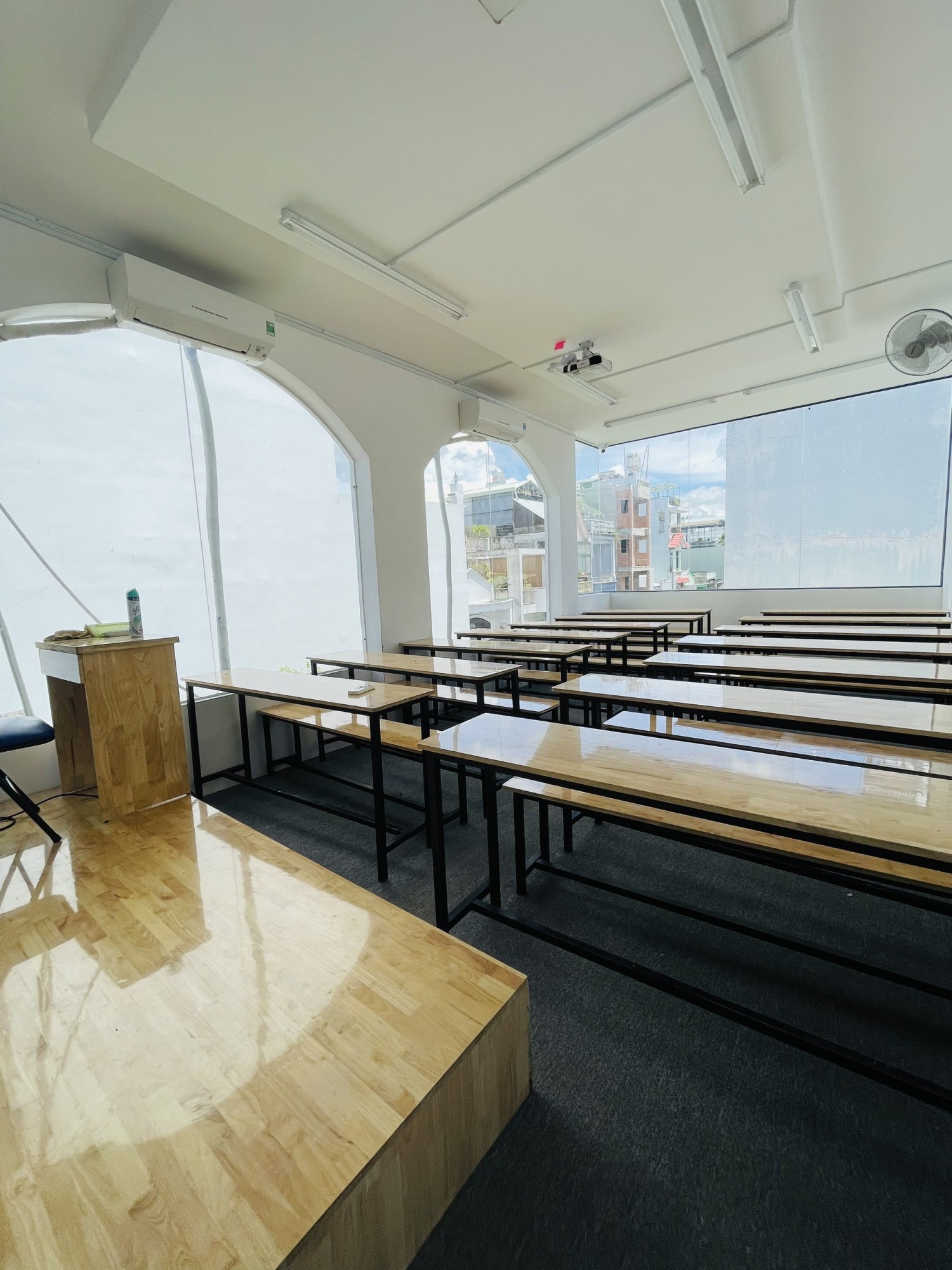 giảm sâu gần 2 tỷ- 78m2 - 3 tầng - Lê đức Thọ - P17 Gò Vấp hẻm xe tải thông