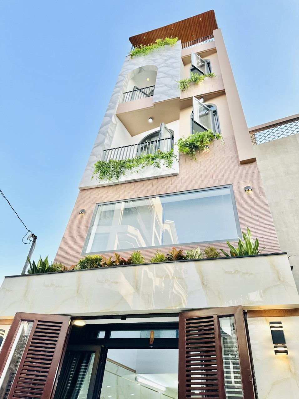 nhà đẹp giá tốt 46m2 - hẻm XH - Thống Nhất - P15 Gò Vấp 5T giá chỉ 4 tỷ 99