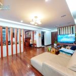  230m2 - 4
