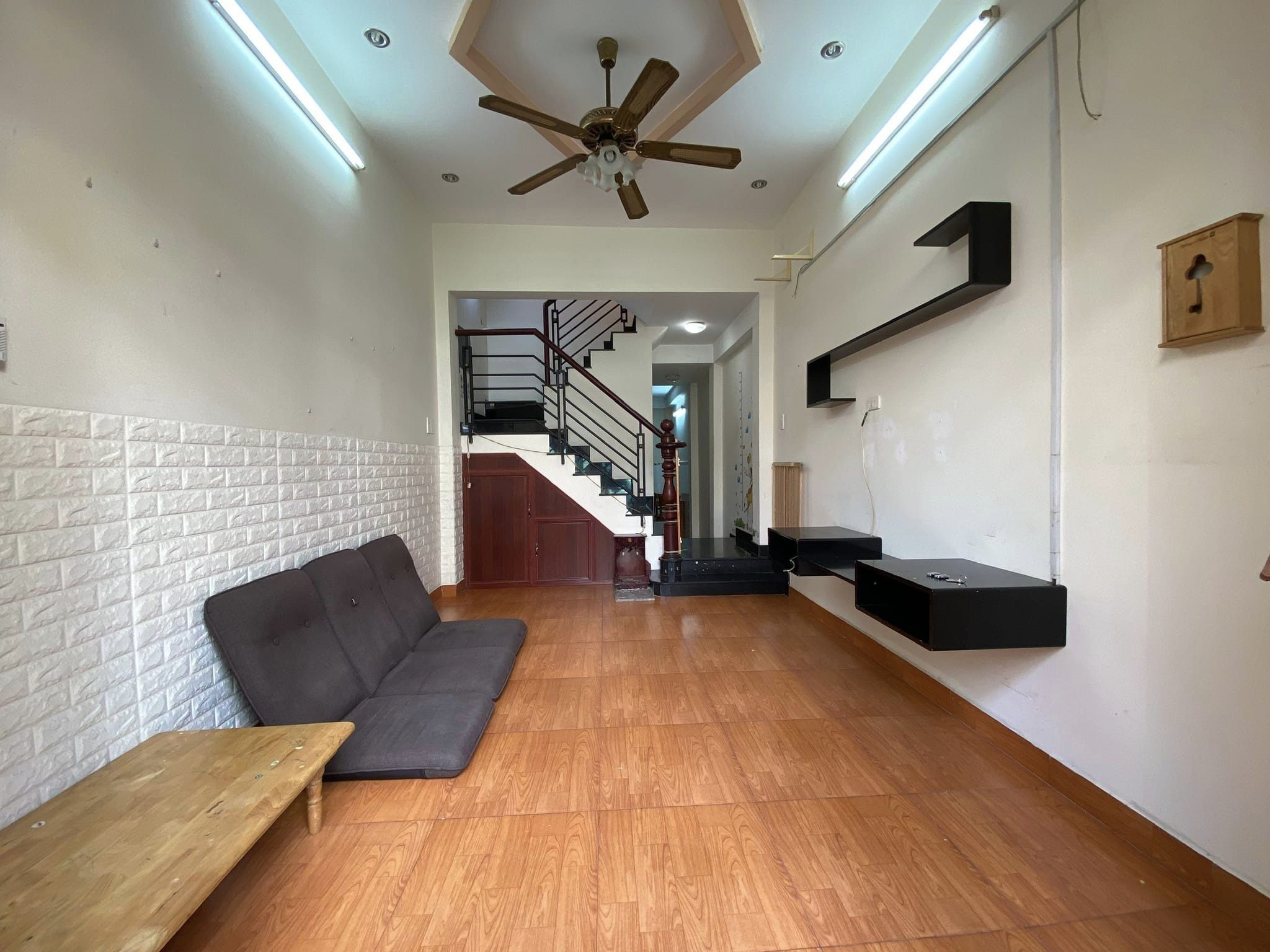 GẤP BÁN NHÀ ĐƯỜNG SỐ 21 P8 GÒ VẤP - Ô TÔ ĐỖ CỬA - 42M2 - GIÁ CHỈ 5.2 TỶ TL