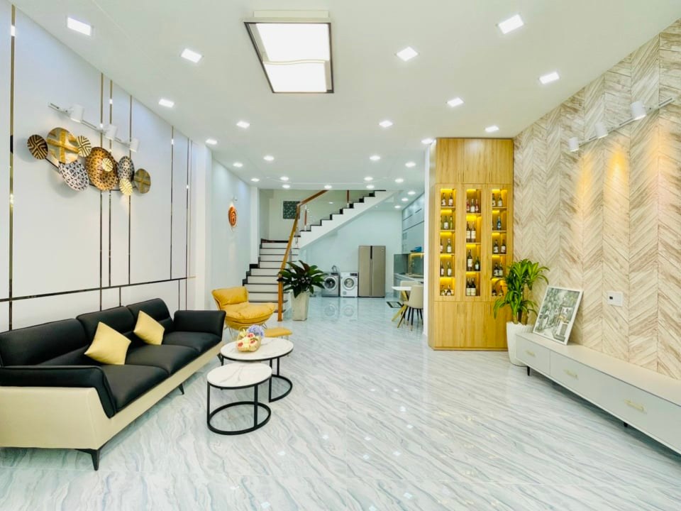 Kẹt tiền bán nhà ngay chợ sơn kỳ tân phú 60m2 4ty8 nhà mới