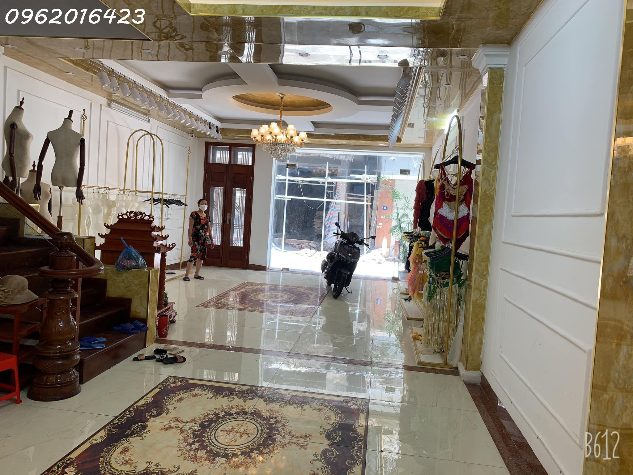 Bán Nhà Xuân Đỉnh, 12.9tỷ 72m Mặt Tiền 5.5m ,Mới Đẹp Oto Tránh Ngõ Thông Kinh Doanh Siêu