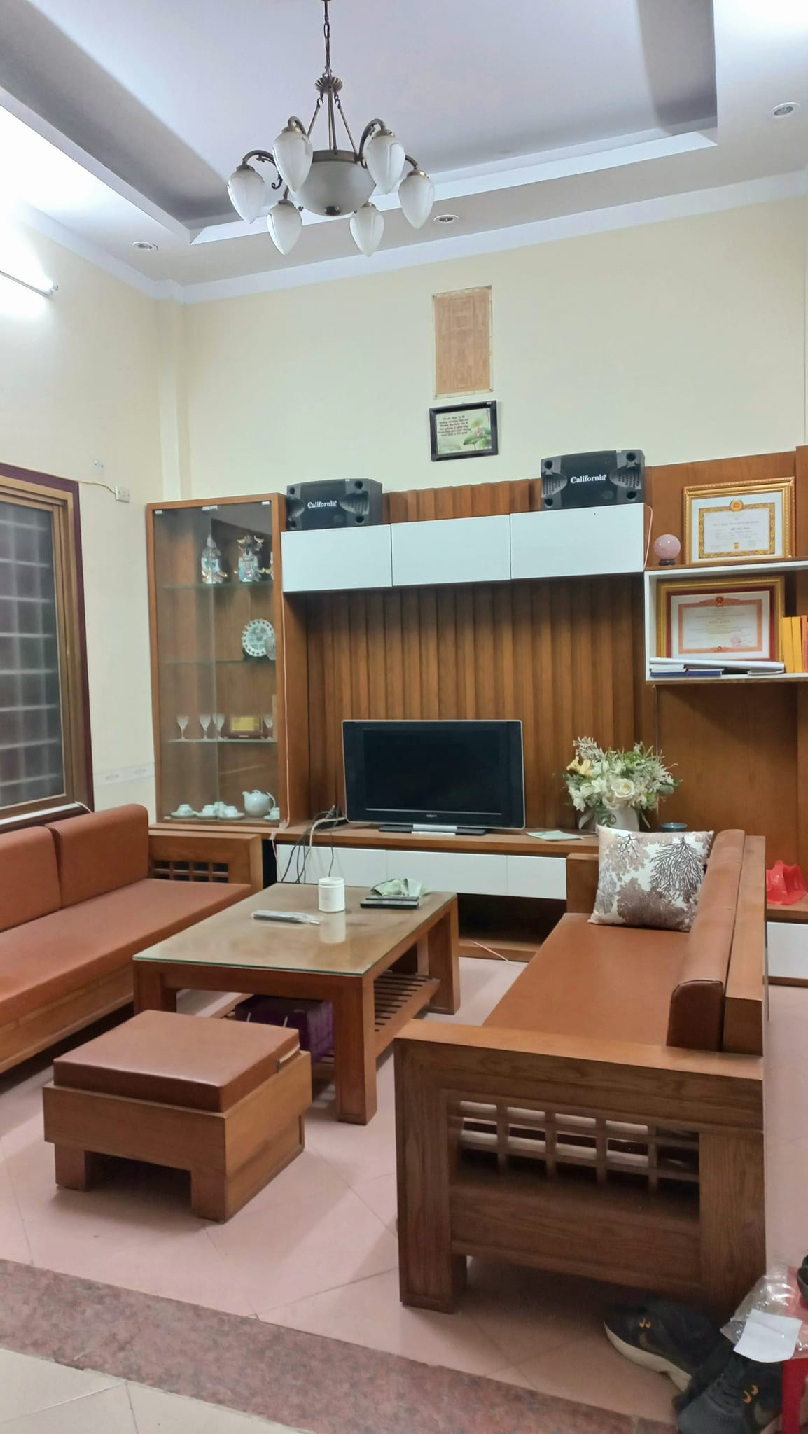 Nhà phân lô Thái Thịnh dành cho ai nhanh tay nhất, diện tích 45m2, 5 tầng, giá nhỉnh 6 tỷ.