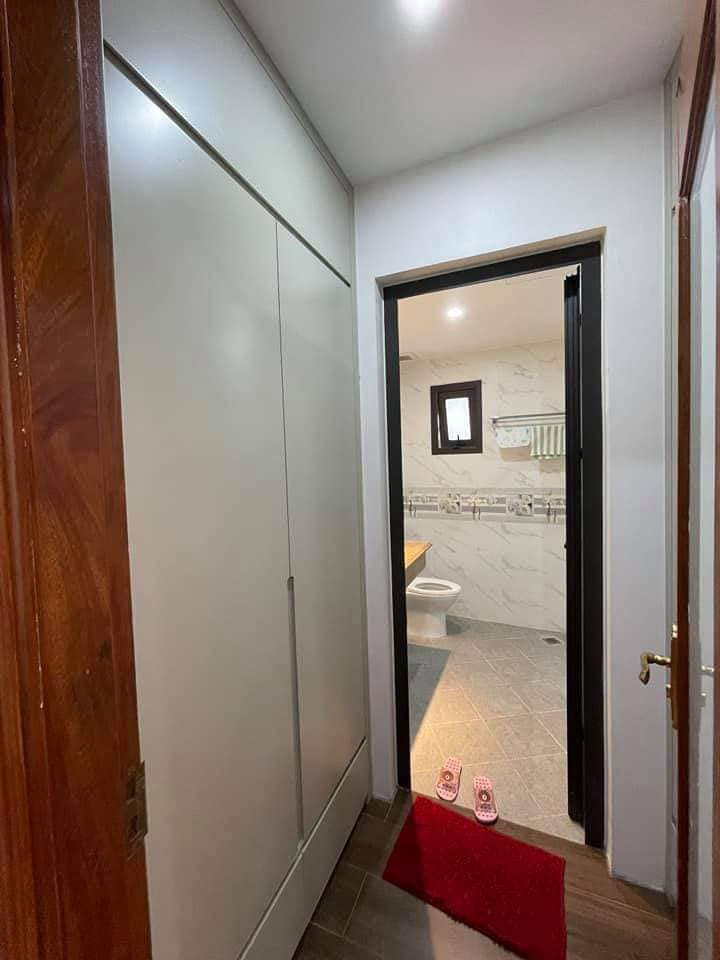 Bán nhà 158m2 Mặt phố Nghi Tàm, Tây Hồ Ô tô tránh Thang máy Nhật Kinh doanh 25.6 Tỷ